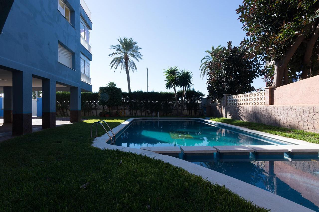 Apartamento En 1Era Linea Mar Con Terraza De 25M2 Castelldefels Extérieur photo